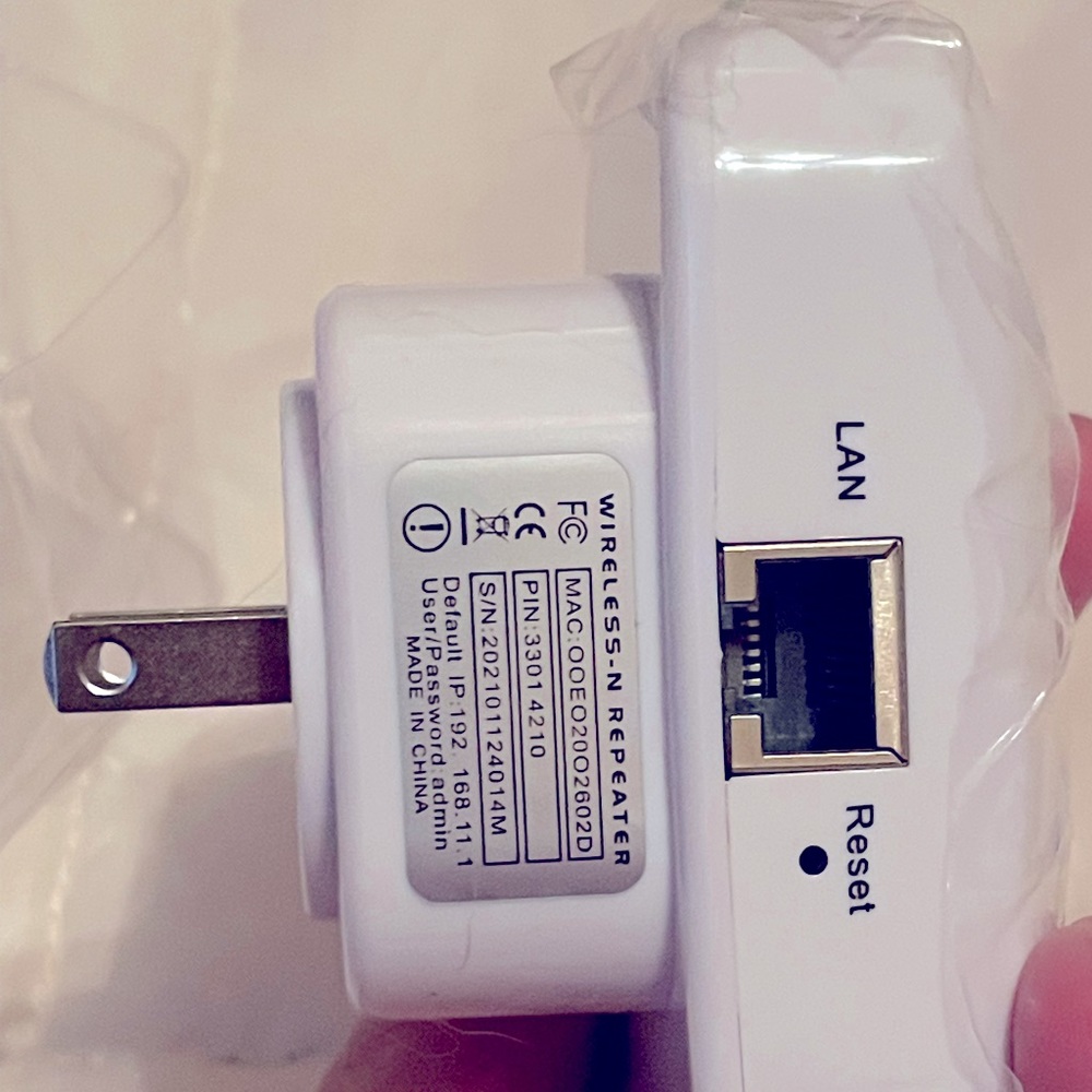 WiFi Extender - Picture 10 of 13